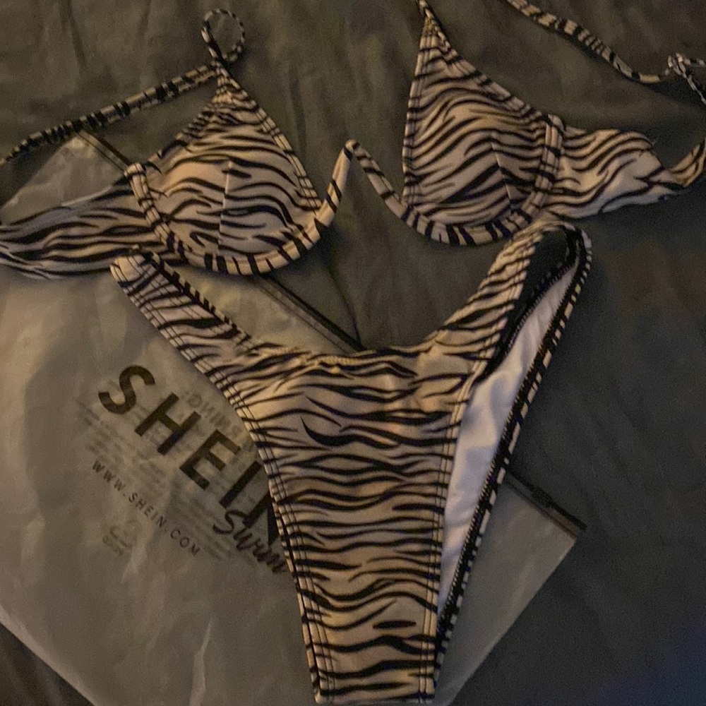 Brand new shein zebra bikini size S